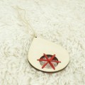 5900168575141  Deku - Zestaw zawieszek do haftowania na drewnie 6 x 4,5 cm – łezka - wzór koło małe B.jpg