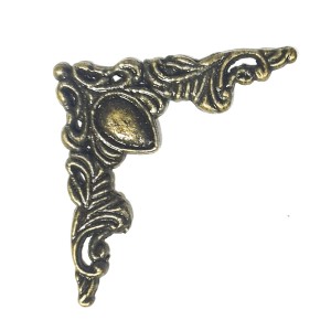 Narożnik mosiądzowany - 41 mm x 41 mm x 1,3 mm 6886